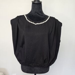 Chic Black Sleeveless Wide Shoulder Muscle‎ Tee/w Collar Embellishments - Large